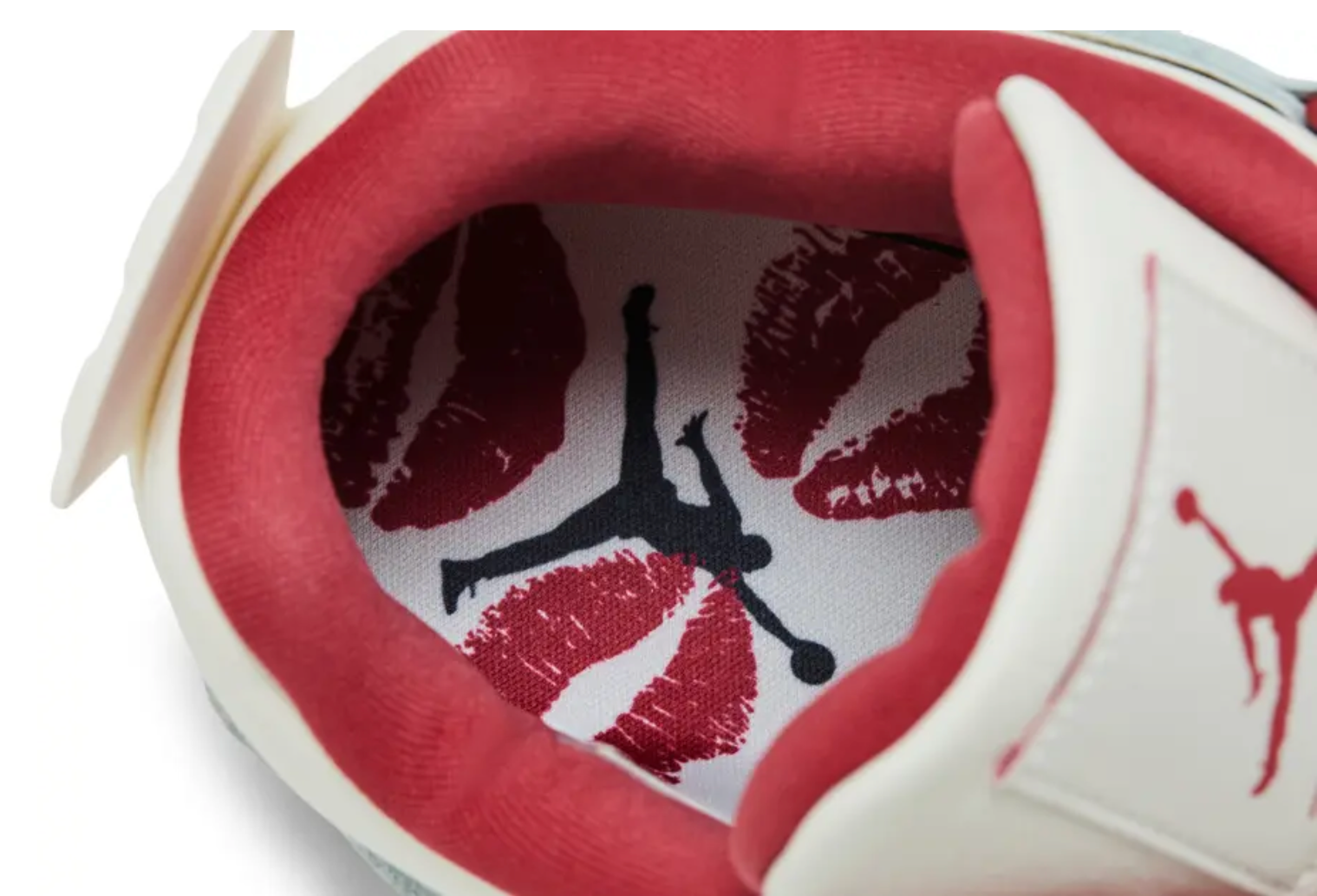Wmns Air Jordan 4 Retro 'Valentine's Day'