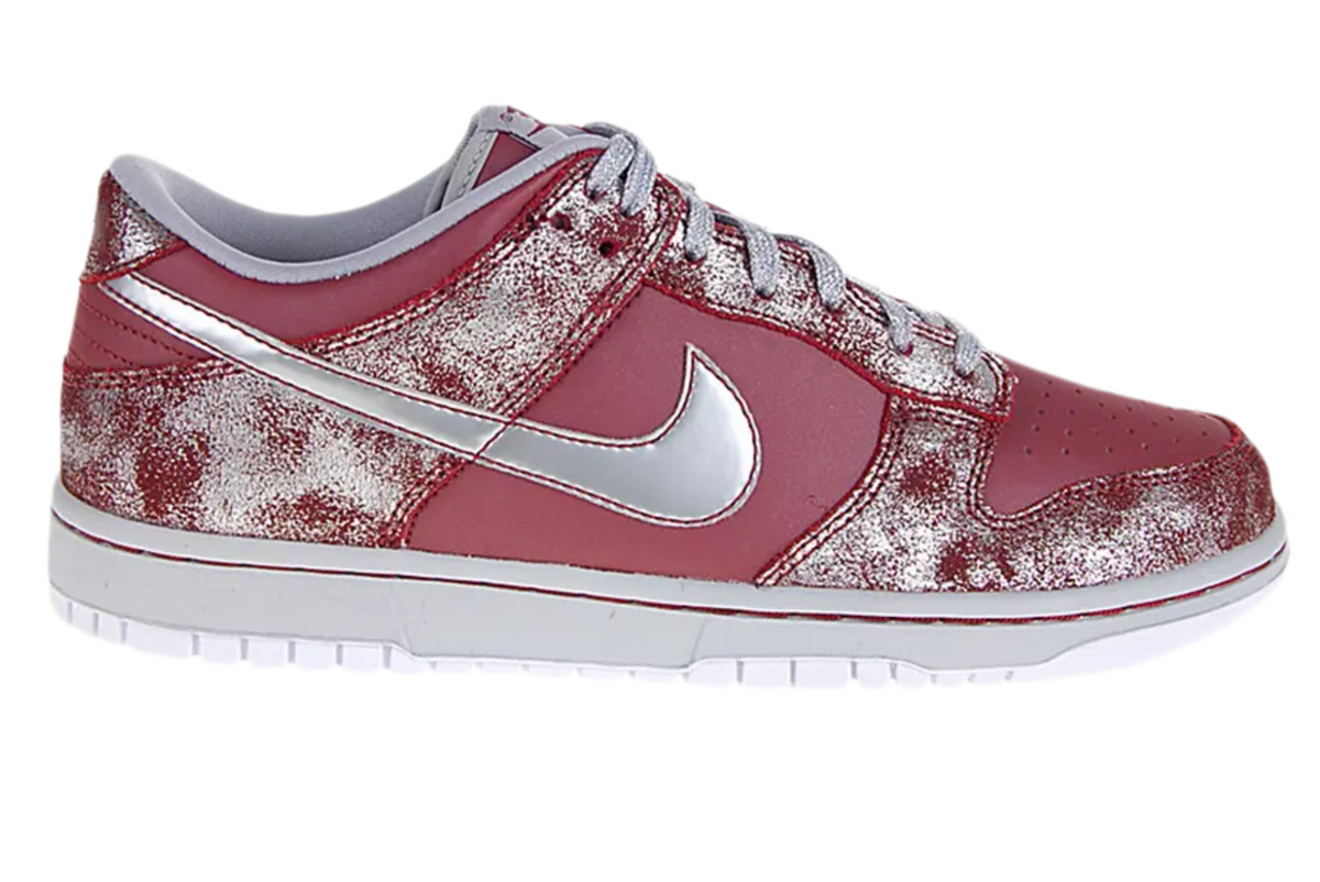Nike Dunk Low GS “Team Red Metallic Silver”